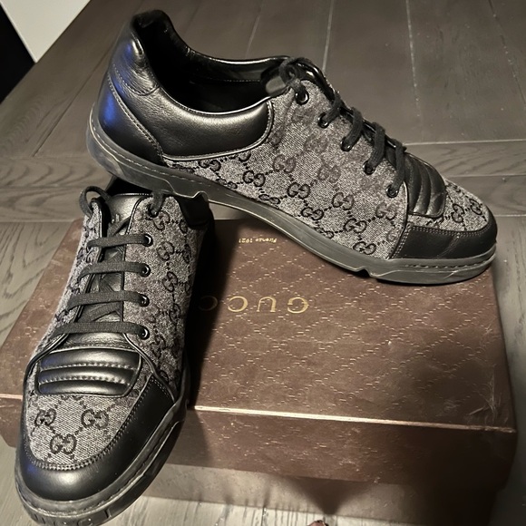 Gucci cloth sneakers with leather trim. Gucci size 10.5. - Picture 2 of 6